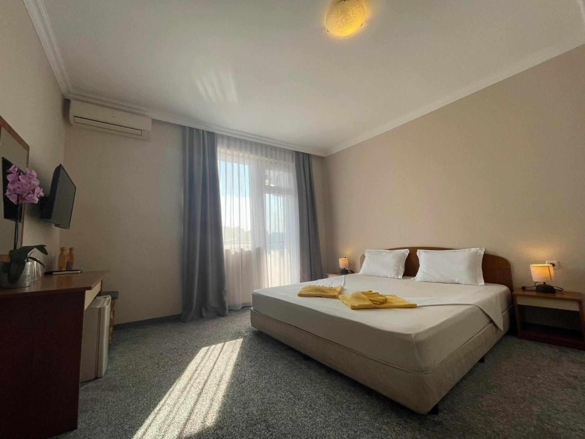 Alatoni Beach Hotel Созополь Экстерьер фото